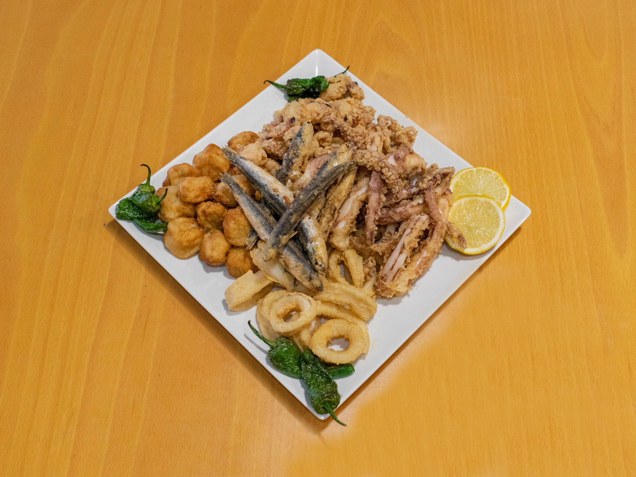 43299 RestauranteCasaNuri Food FrituraVariada InCorrectContent